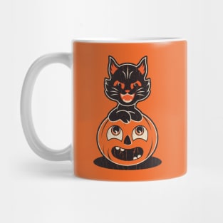 Vintage Halloween Cat and Pumpkin (for Light Shirts) Mug